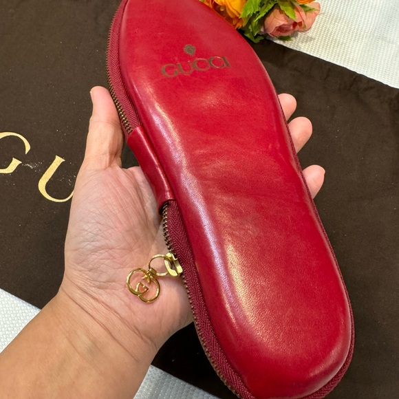 Authentic Gucci indoor slippers with case - Picture 10 of 13
